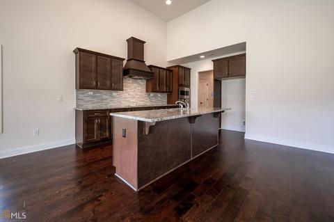 405 Mountain Dr, Monroe, GA 30655 photo 6