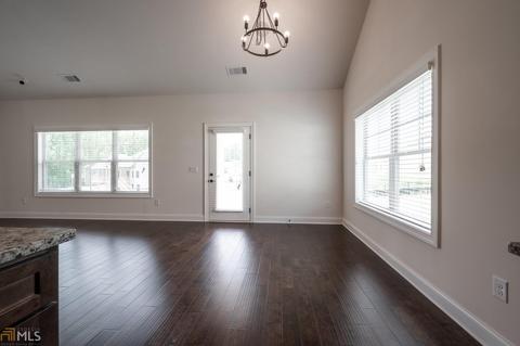 405 Mountain Dr, Monroe, GA 30655 photo 10