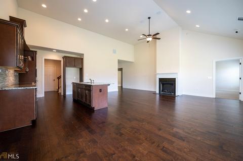 405 Mountain Dr, Monroe, GA 30655 photo 7