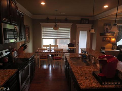 111 Regency Ct, Warner Robins, GA 31088 photo 6