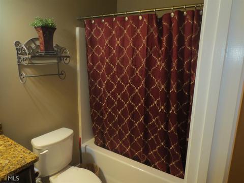 111 Regency Ct, Warner Robins, GA 31088 photo 11