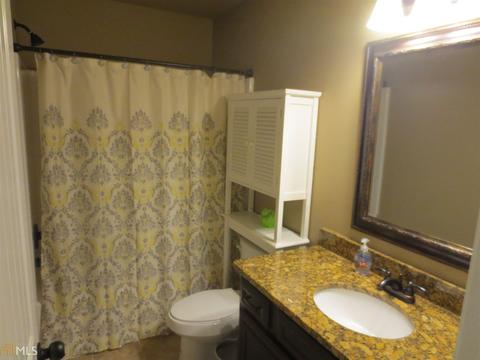 111 Regency Ct, Warner Robins, GA 31088 photo 17