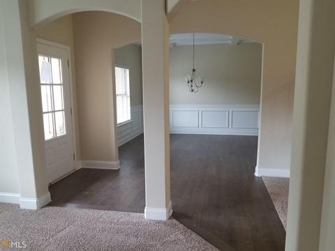 220 Tanglewood Dr, Covington, GA 30016 photo 4