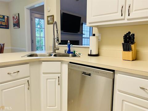 65 Coldwater Dr, Covington, GA 30016 photo 10