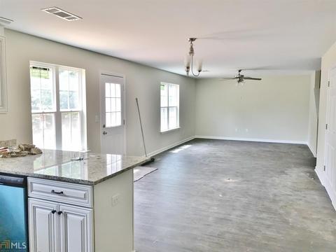 315 Bramble Bush Trl, Covington, GA 30014 photo 4
