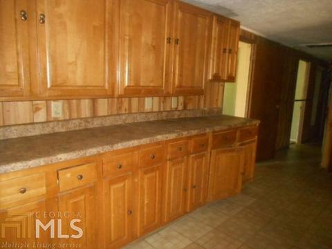 320 Wabash St, Dublin, GA 31021 photo 4