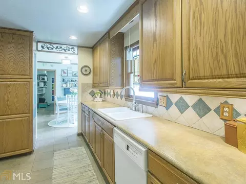 271 Deer Trce, Mcdonough, GA 30253 photo 12