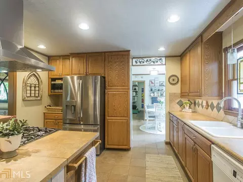 271 Deer Trce, Mcdonough, GA 30253 photo 14