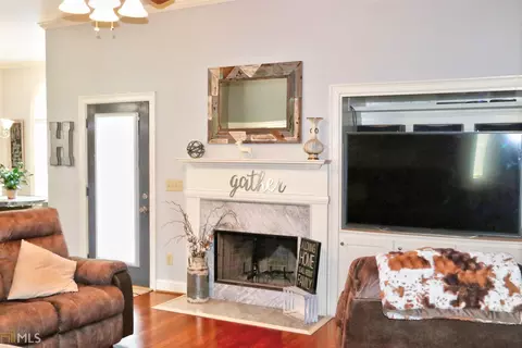 76 Lee Rd 2152, Valley, AL 36854 photo 17