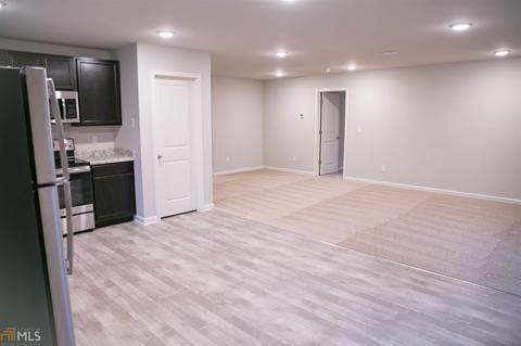 432 White Pines Dr, Jackson, GA 30233 photo 9