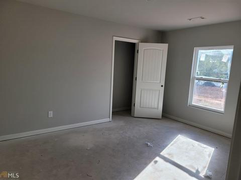 427 White Pines Dr, Jackson, GA 30233 photo 12