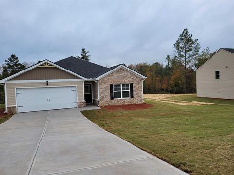 427 White Pines Dr, Jackson, GA 30233 photo 2