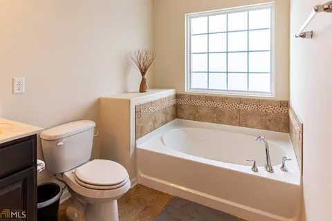 Undisclosed, Pooler, GA 31322 photo 28