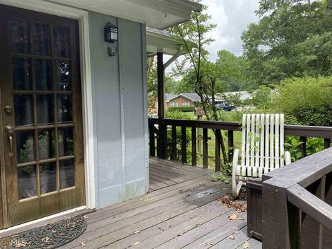 85 Betts St, Winder, GA 30680 photo 3
