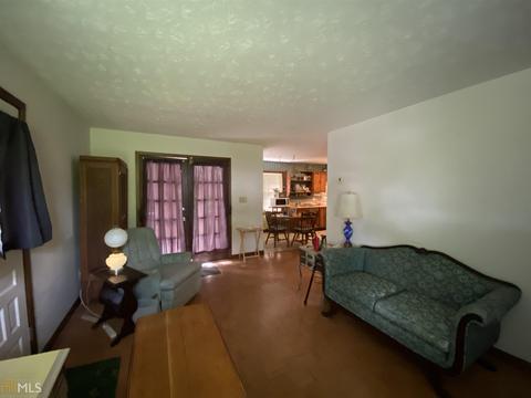 85 Betts St, Winder, GA 30680 photo 11
