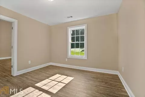 197 Five Points Rd, Milner, GA 30257 photo 14