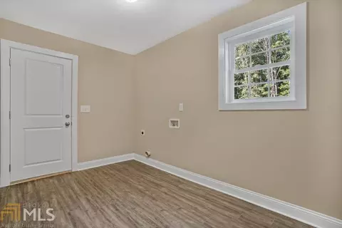 197 Five Points Rd, Milner, GA 30257 photo 13