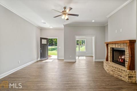 205 Five Points Rd, Milner, GA 30257 photo 6