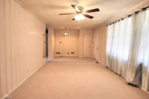 134 N Page St, Lagrange, GA 30241 photo 4