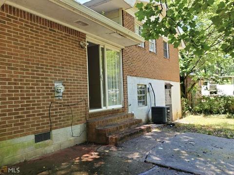 6464 Rabun Rd, Morrow, GA 30260 photo 3