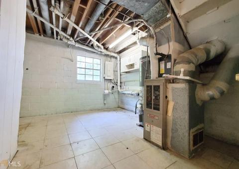 6464 Rabun Rd, Morrow, GA 30260 photo 13