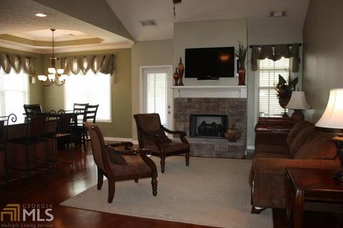 200 Dixie Crk, Lagrange, GA 30240 photo 2