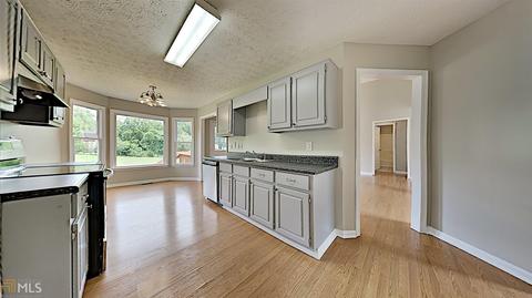 1440 Millstone Ct, Bethlehem, GA 30620 photo 6
