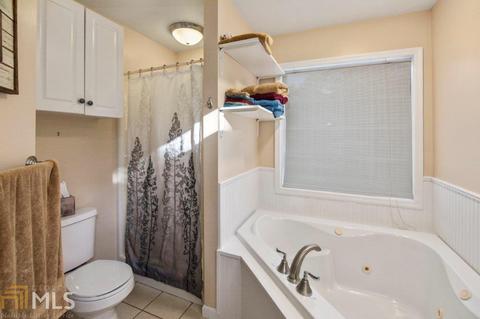 211 Carriage House Ln, Lagrange, GA 30240 photo 17