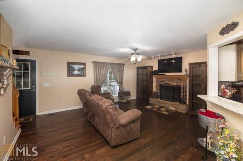 211 Carriage House Ln, Lagrange, GA 30240 photo 7