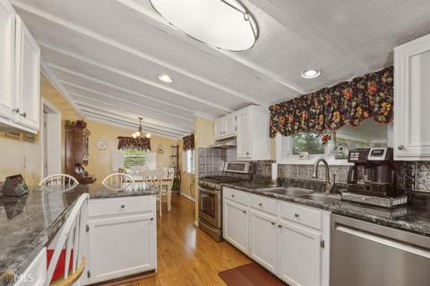 626 Sandtown Rd, Lagrange, GA 30240 photo 6