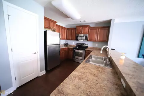 5353 Creekview Ln, Morrow, GA 30260 photo 6