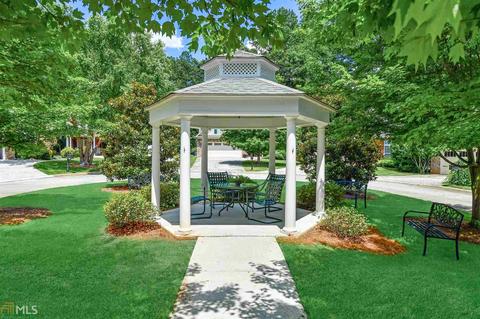 9124 Leverett Cir, Covington, GA 30014 photo 4