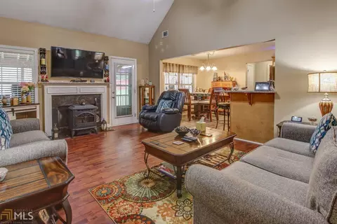 100 Lamar Ln, Covington, GA 30016 photo 7
