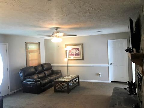 498 Waterview Dr, Lagrange, GA 30240 photo 3