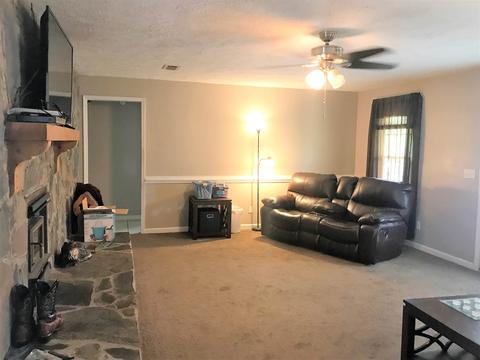 498 Waterview Dr, Lagrange, GA 30240 photo 4