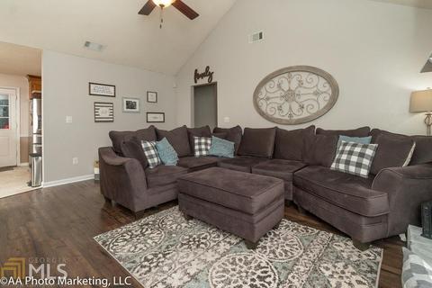 107 Heather Pl, Centerville, GA 31028 photo 6