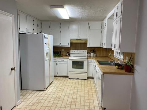 3484 Fairview Rd, Covington, GA 30016 photo 9