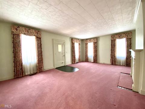 407 College Ave, Lagrange, GA 30240 photo 4