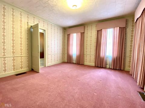 407 College Ave, Lagrange, GA 30240 photo 5