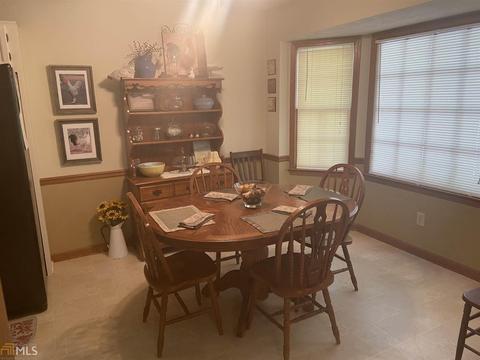 10 Oakbrook Ct, Covington, GA 30016 photo 9