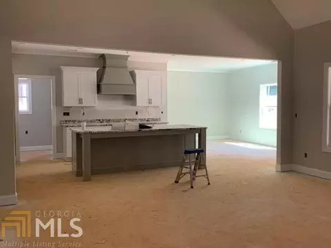 44 Maple Ln, Williamson, GA 30292 photo 4