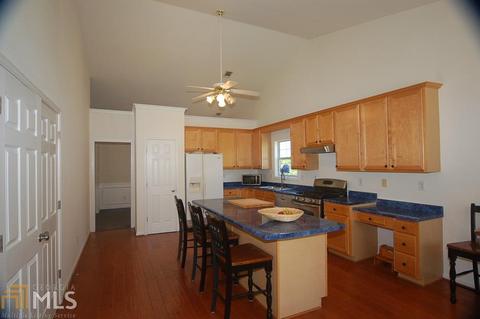 1065 Julius Dr, Suwanee, GA 30024 photo 8
