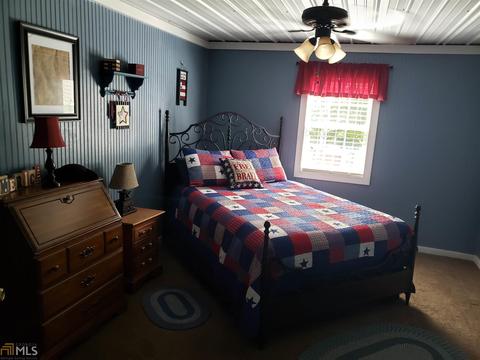 970 N Hicks Rd, Toccoa, GA 30577 photo 10