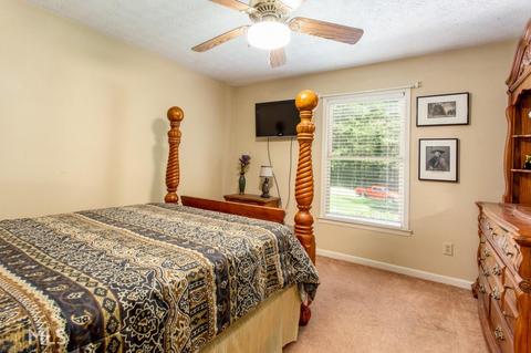 217 Hayes Ln, Rex, GA 30273 photo 17