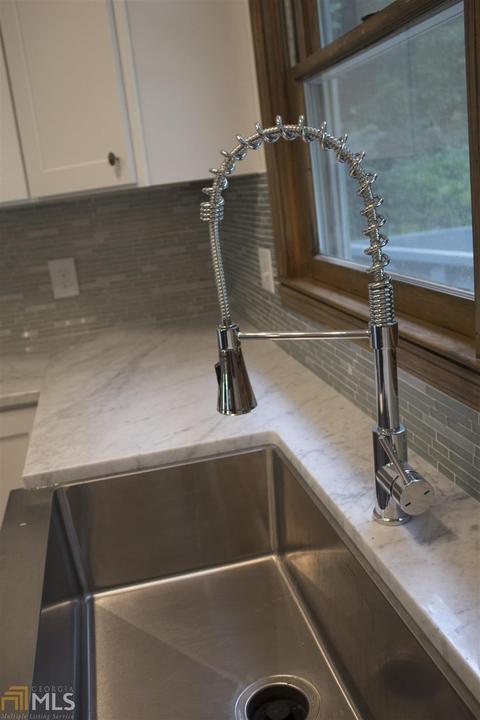 1154 Saddleback Cir, Dillard, GA 30537 photo 9