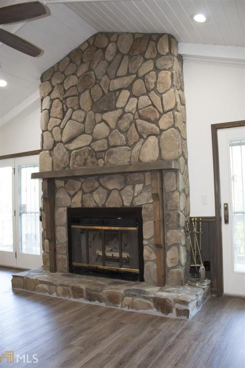 1154 Saddleback Cir, Dillard, GA 30537 photo 12