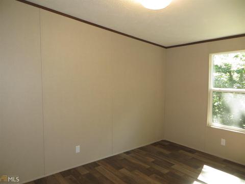 4591 Noah Martin Rd, Lula, GA 30554 photo 3