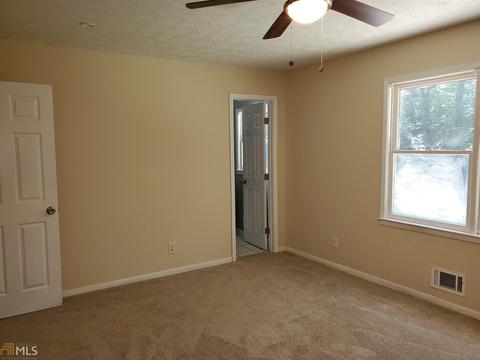 7709 Wright Cir, Jonesboro, GA 30236 photo 15