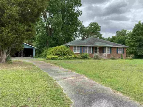 890 Herring Rd, Newnan, GA 30263