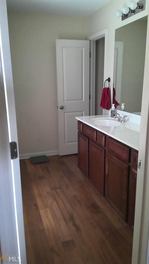 1055 Sutherland Dr, Winder, GA 30680 photo 13